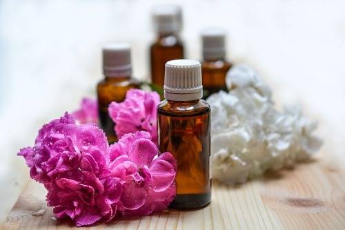 can-you-use-essential-oils-in-a-carpet-cleaner