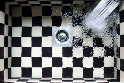 is-drain-cleaner-an-acid-or-a-base